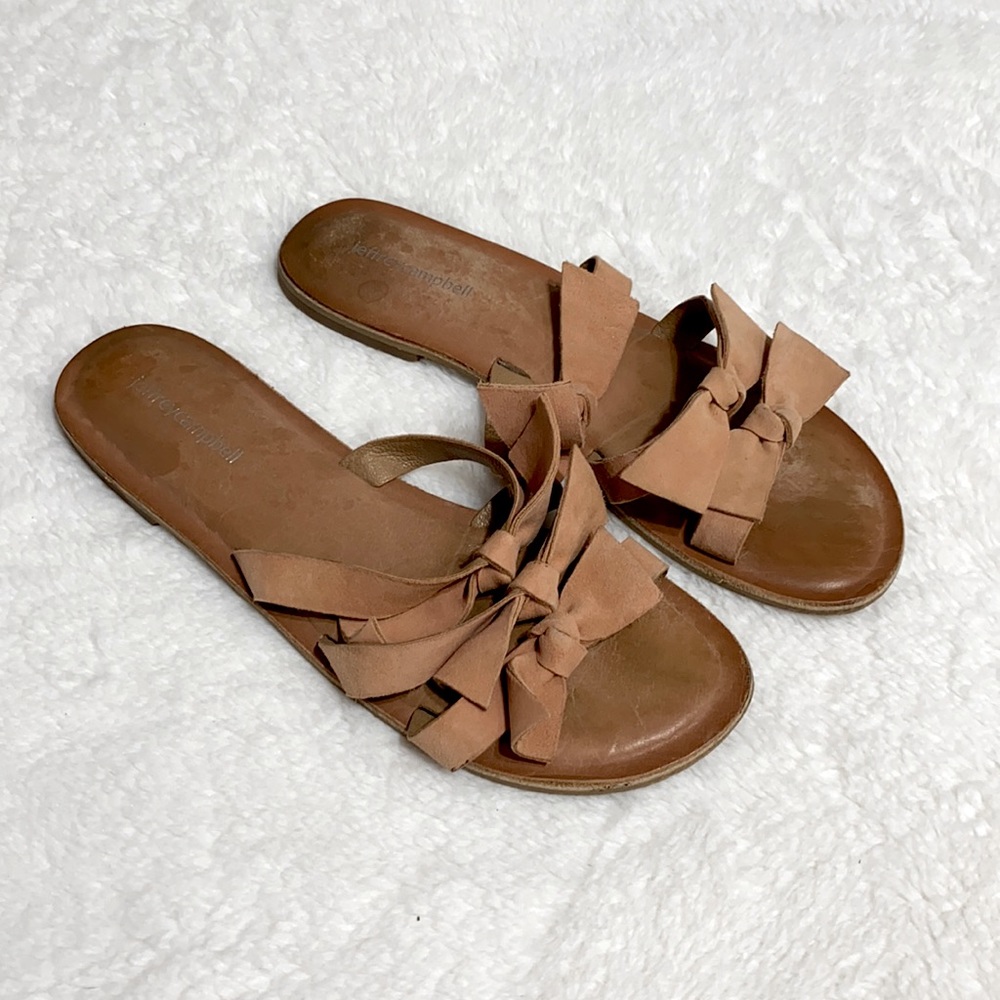 Jeffrey Campbell - Atone Bow Flip Flops Tan